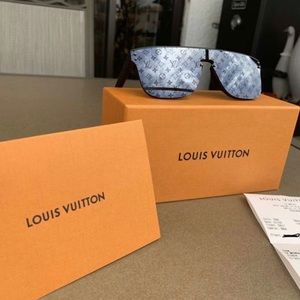 LOUIS VUITTON WAIMEA ROUND SUNGLASSES